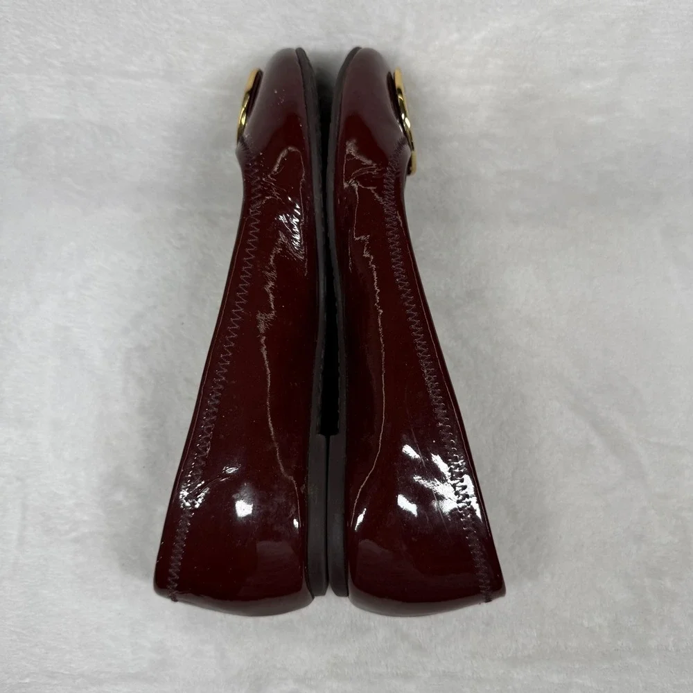 Tory Burch Reva Ballet Flats Burgundy Patent Leather Gold Medallion Womens‎ 7M